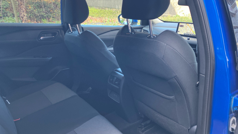 Nissan Qashqai 1.3 DiG-T MH 158 N-Connecta 5dr Xtronic Petrol Hatchback